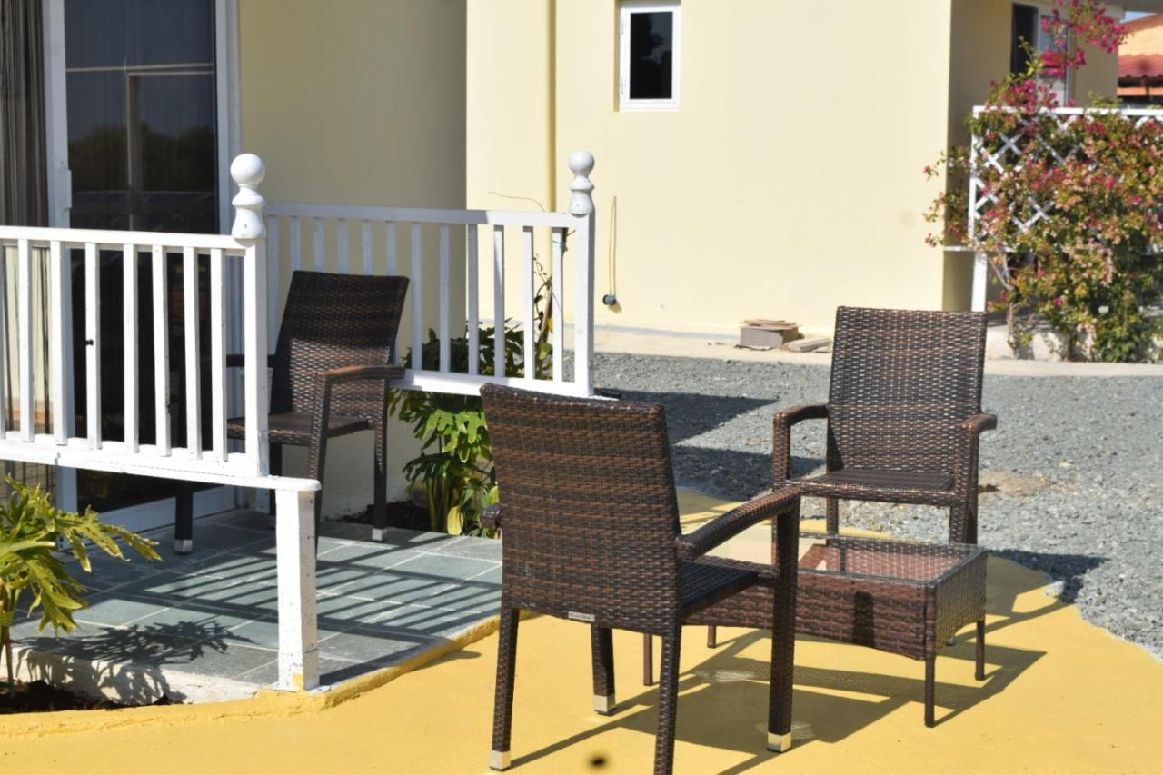 Mersinera Paradise Garden Stars House Larnaca Buitenkant foto